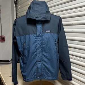 Patagonia Two-Tone Blue Hooded Lightweight Shell Jacket S